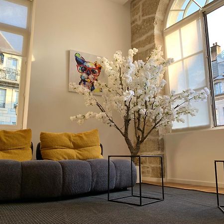 Les Fabuleux Appartements Du Coeur De Ville - Place Victor Hugo Besançon Esterno foto