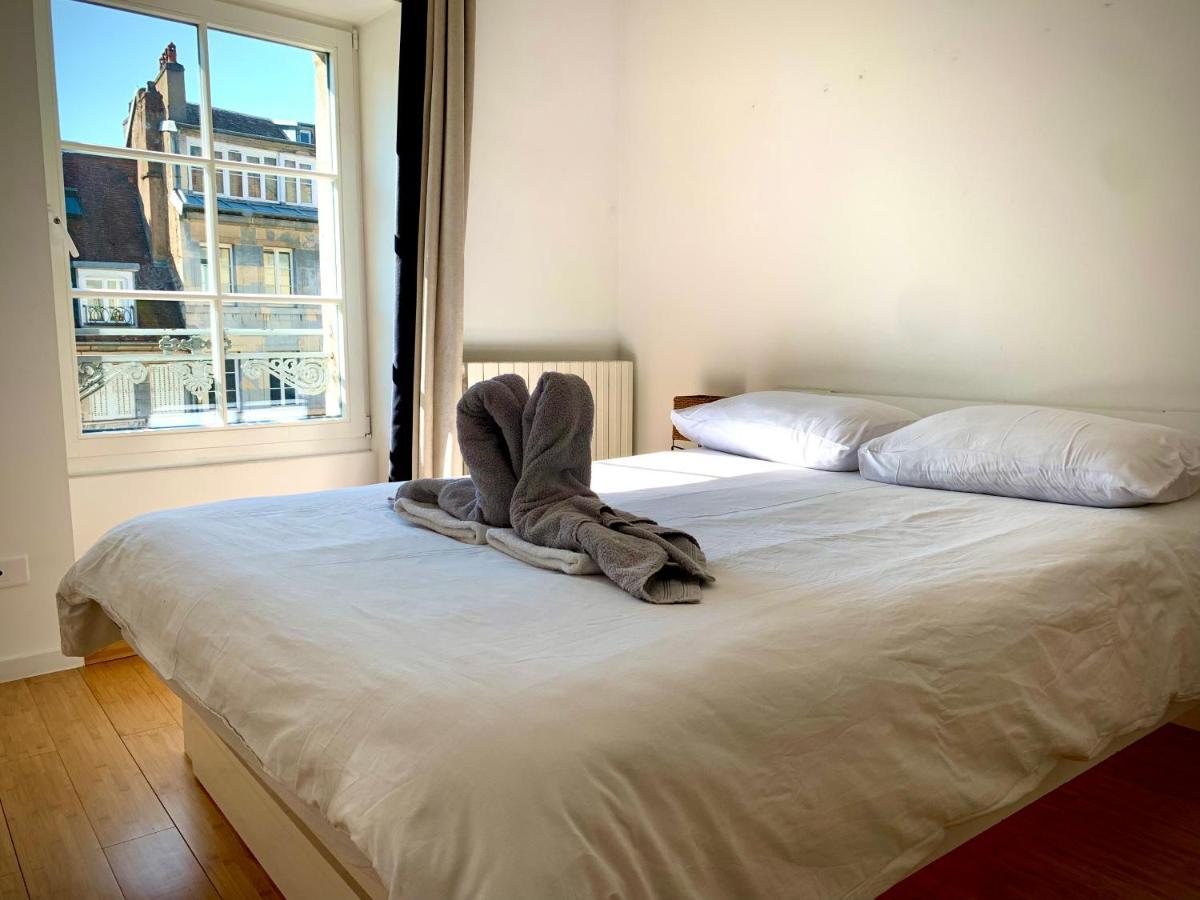 Les Fabuleux Appartements Du Coeur De Ville - Place Victor Hugo Besançon Esterno foto