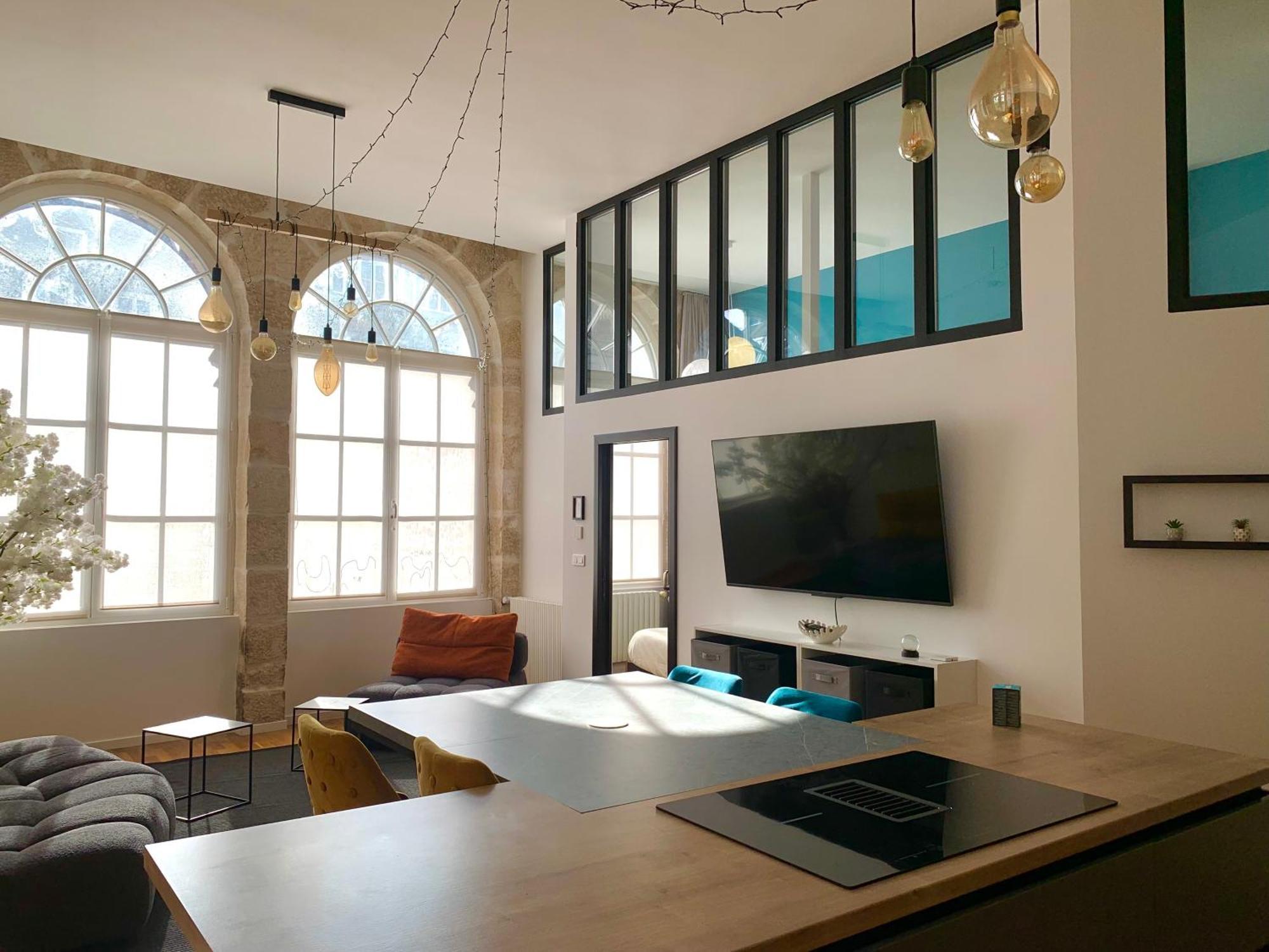 Les Fabuleux Appartements Du Coeur De Ville - Place Victor Hugo Besançon Esterno foto