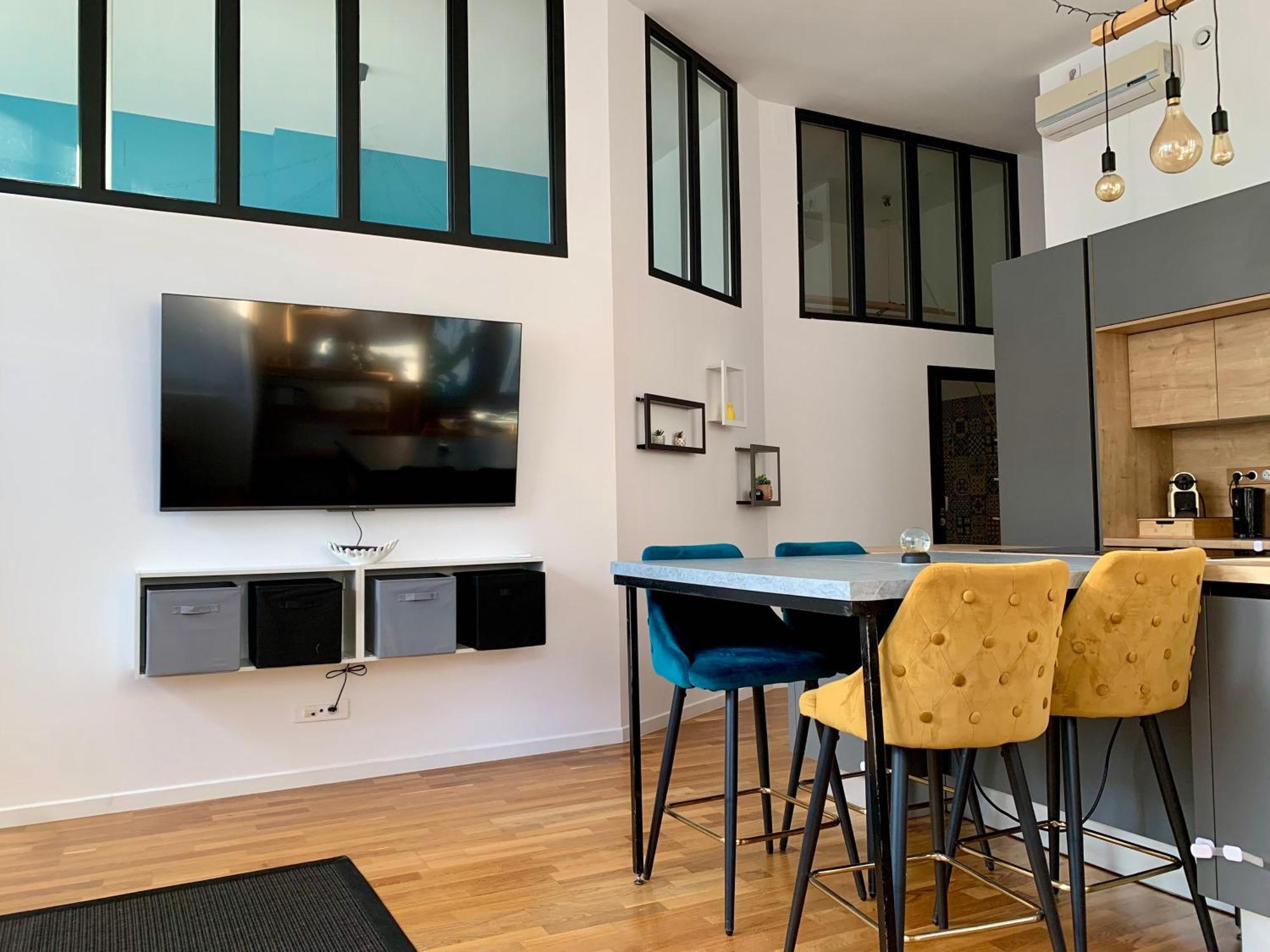 Les Fabuleux Appartements Du Coeur De Ville - Place Victor Hugo Besançon Esterno foto