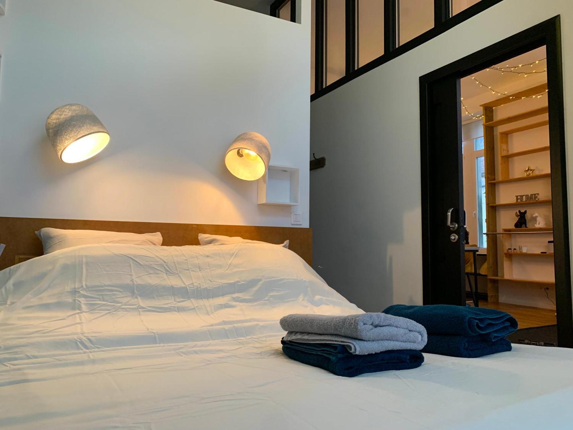 Les Fabuleux Appartements Du Coeur De Ville - Place Victor Hugo Besançon Esterno foto